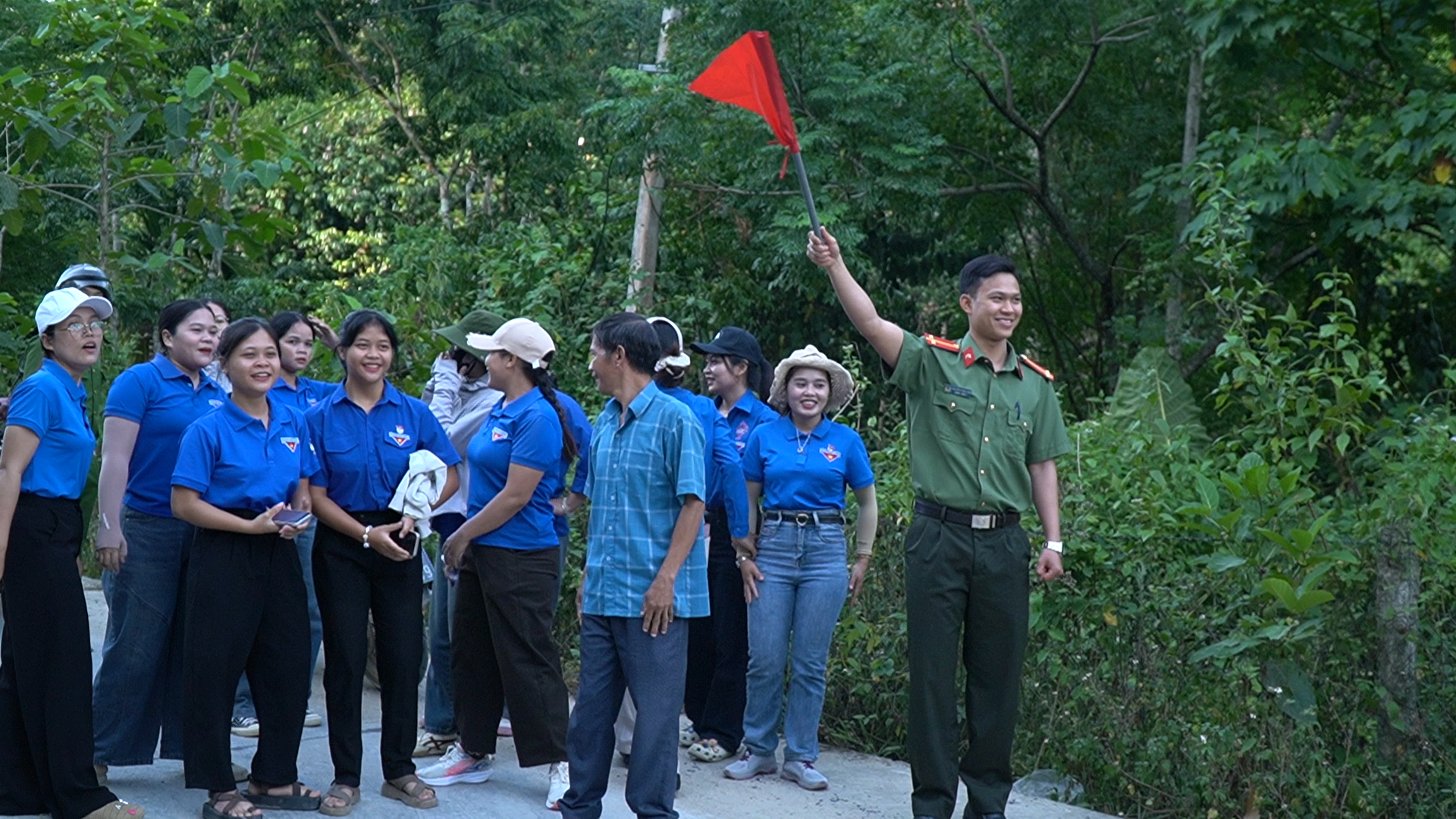 anh tin bai